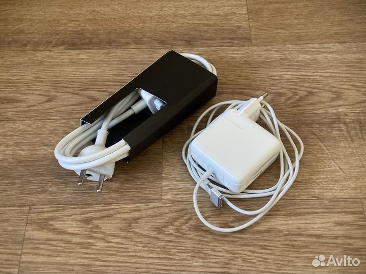 Кабель питания Apple MacBook (оригинал)