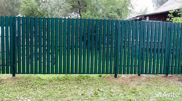 Забор из евроштакетника качественно под ключ