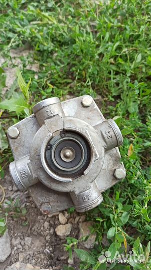 Кран тормозной ЗИЛ 130