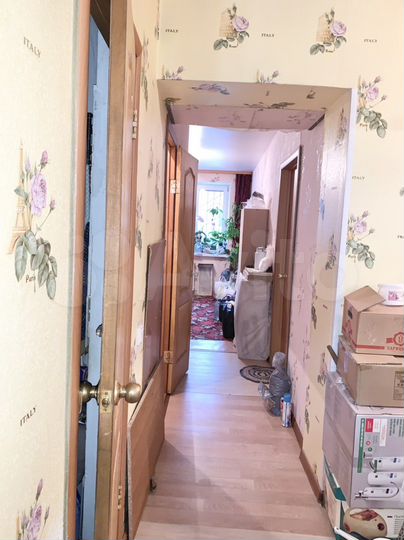 3-к. квартира, 64 м², 1/4 эт.