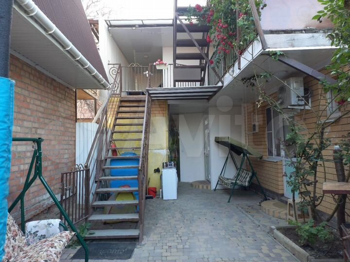 Дом 20 м² на участке 2 сот.