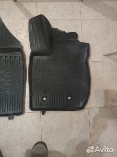 Автомобильные коврики для LADA X-ray