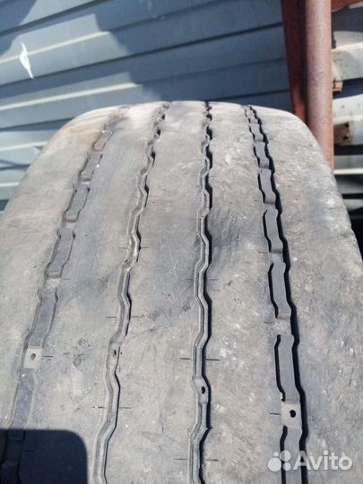 Michelin XZY-2 295/80 R22