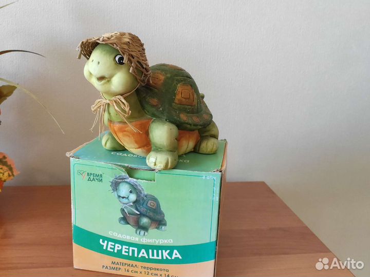 Черепашка садовая фигурка