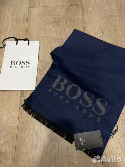 Шарф мужской Boss, Burberry