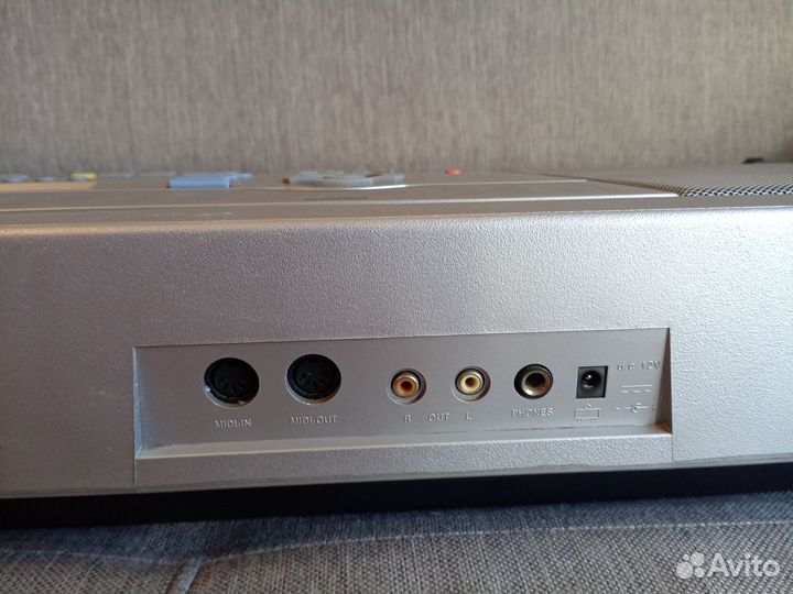 Синтезатор supra