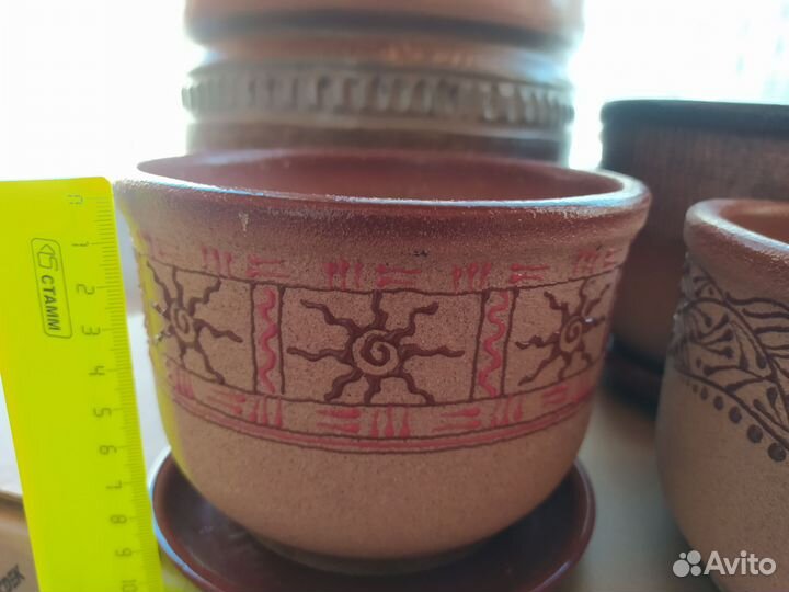 Керамические горшки под цветы