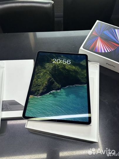 iPad pro 12.9 m1, Magic Keyboard рост как новый