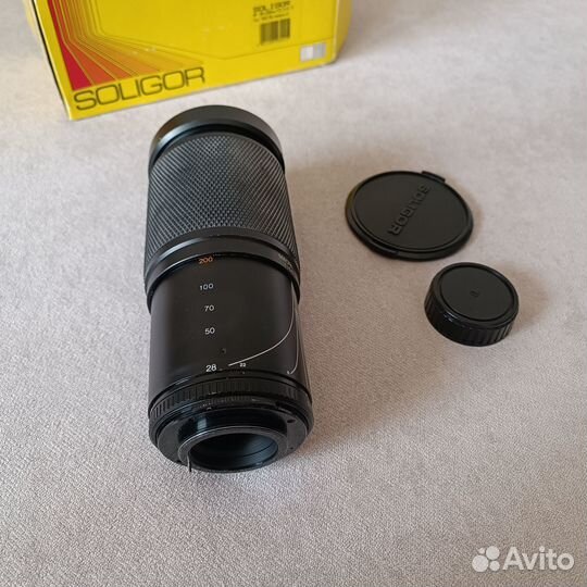 Зум объектив Soligor 28-200mm f/3.5-5.3 М42