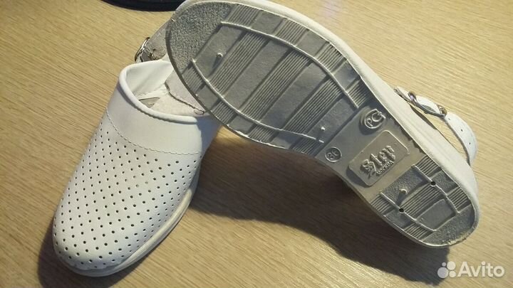 Продаю спецобувь