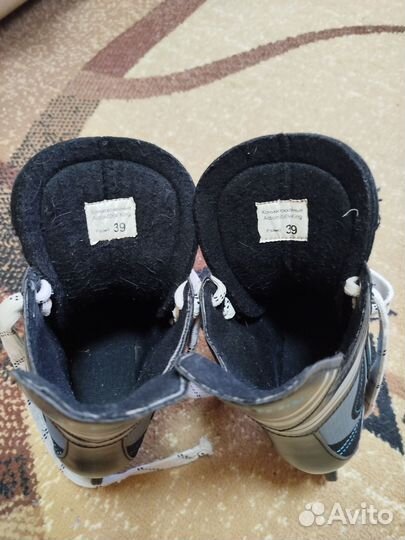 Коньки хоккейные