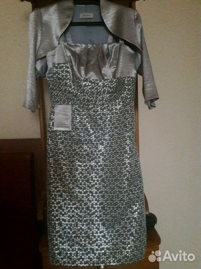 Платье нарядное