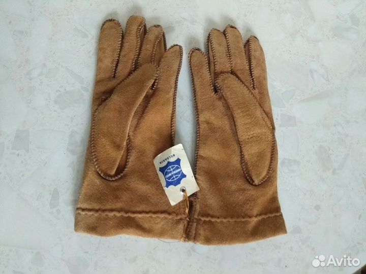 Перчатки женские новые замша