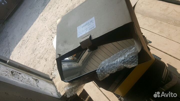 Зеркало заднего и нижнего вида