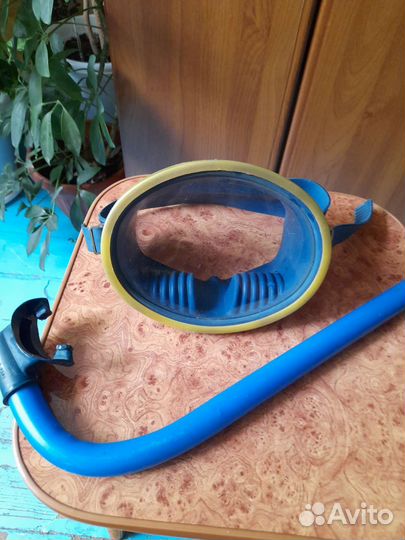 Маска и трубка для плавания