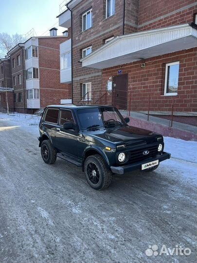LADA 4x4 (Нива) 1.7 МТ, 2011, 90 000 км