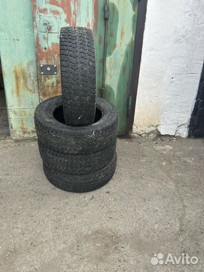 Viatti Vettore Brina V-525 215/65 R15C 104R