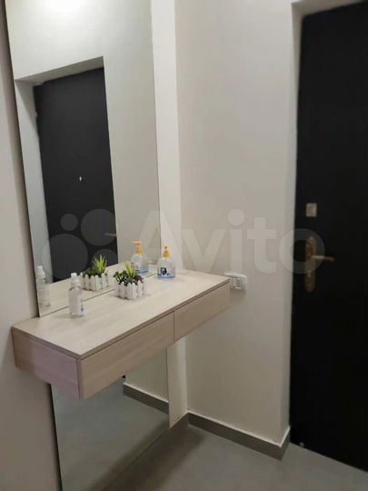 2-к. квартира, 55 м², 9/9 эт.