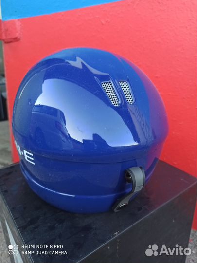 Шлем горнолыжный