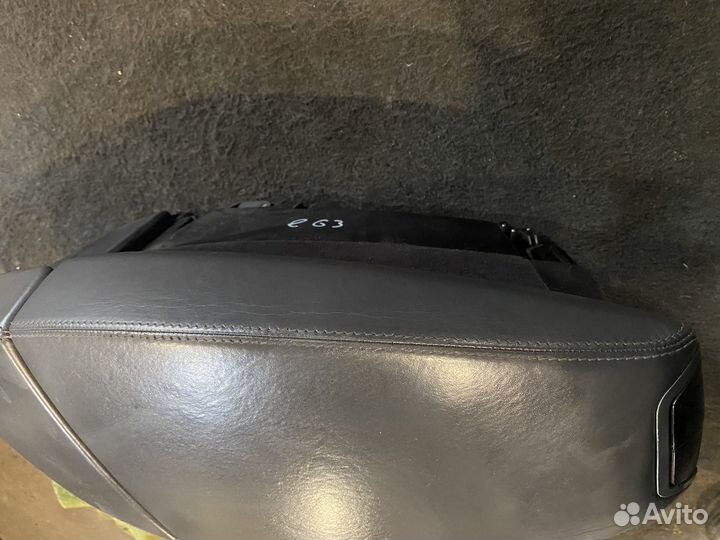 Подлокотник BMW 6 e63