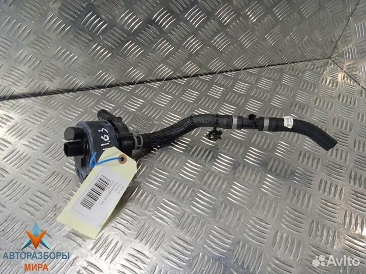 Помпа Tesla Model X 2019 1035348