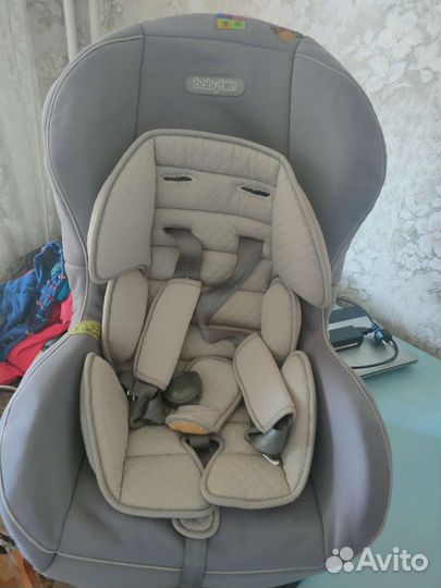 Автомобильное кресло от 0