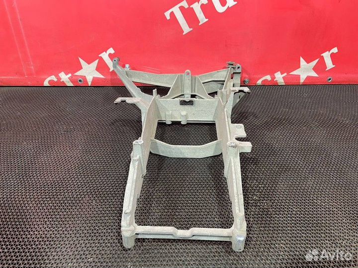 Кронштейн фары правый Daf XF105, Daf XF95