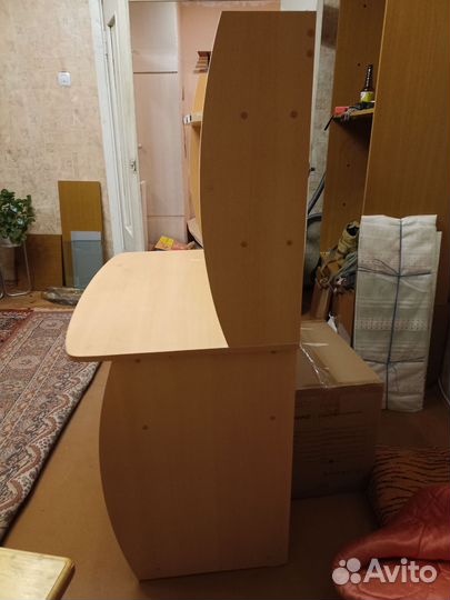 Компьютерный стол б/у отдам