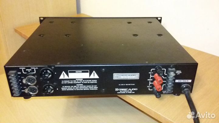 Усилитель crest audio FA2401