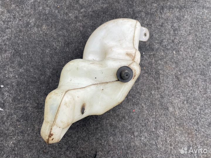 Бачок расширительный Mitsubishi Asx