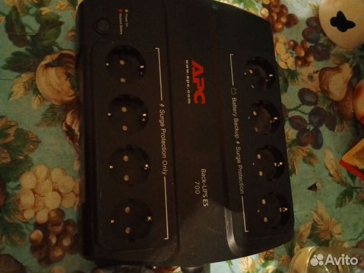 Источник бесперебойного питания apc be 700