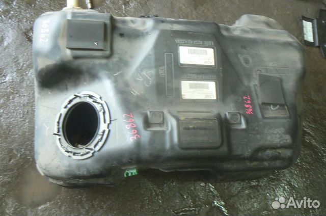 Бензобак Land Rover/ Freelander 2/ L359/ B6324S/ 3