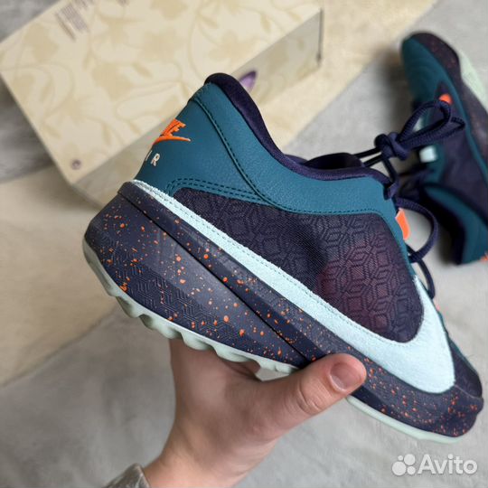 Nike Zoom Freak 5 оригинал 11 US