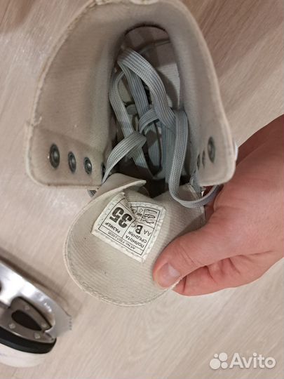 Коньки фигурные 35 размер для девочки