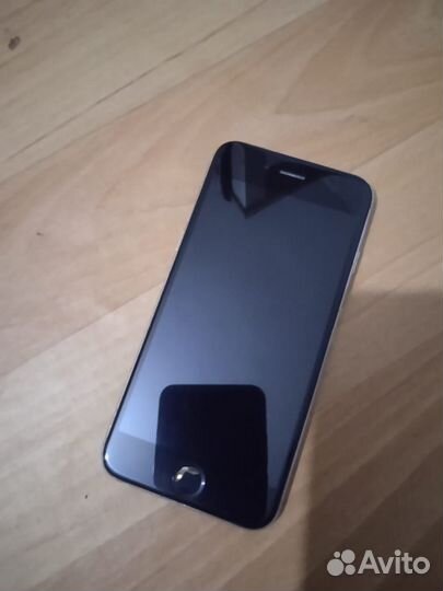 Телефон iPhone 6s 16gb