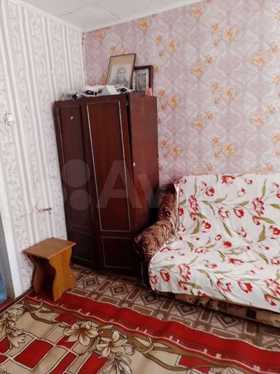 Дом 28,3 м² на участке 10 сот.