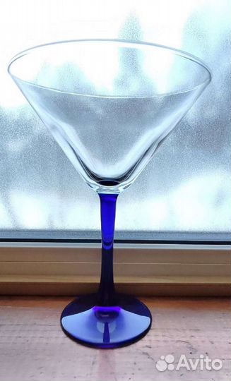 Фужер для коктейля новый, 210 мл