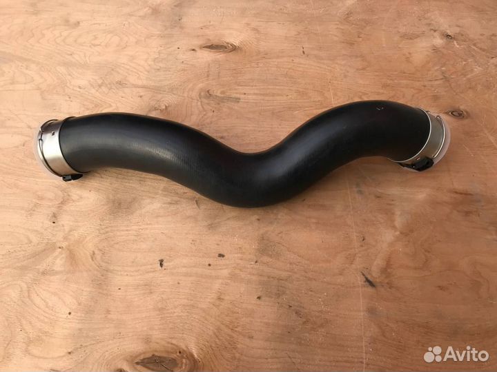 Патрубок интеркулера BMW G11 G12 G30 B47