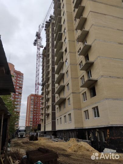 Требуются сантехники и сварщики