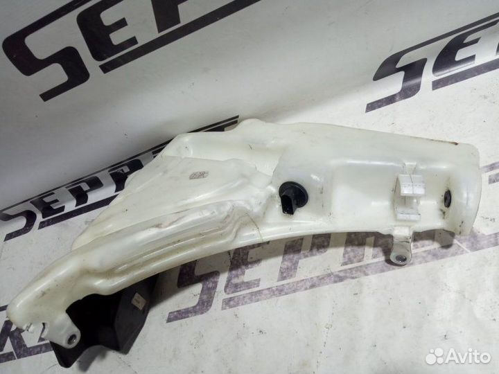 Бачок омывателя Audi A4 B8