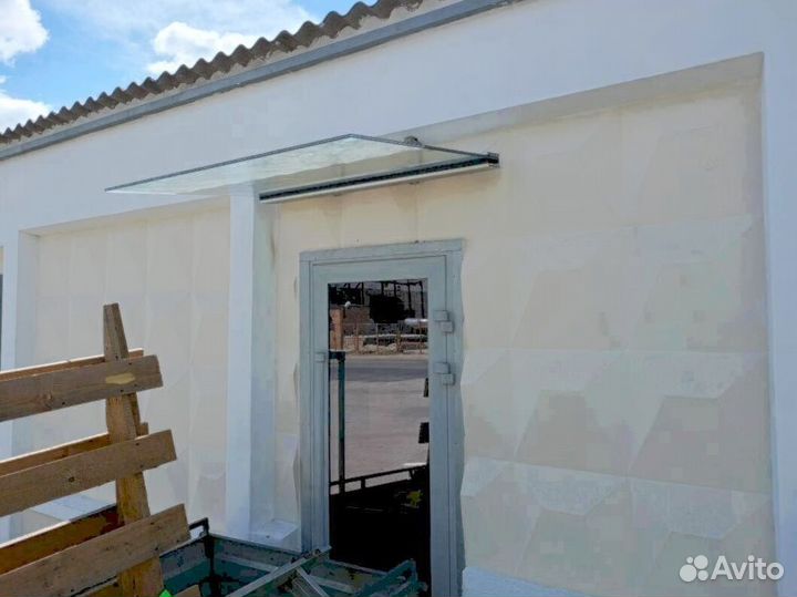 Козырек со стеклом