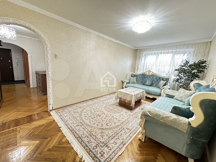 4-к. квартира, 101 м², 5/9 эт.