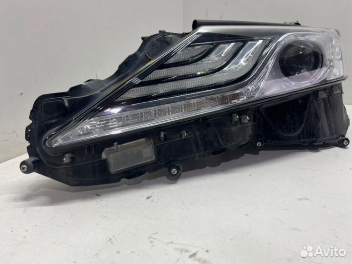Фара передняя левая Toyota Camry V70/V75 2018-2023