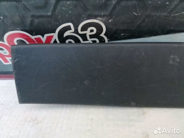 Обшивка двери багажника задняя Chevrolet Cruze