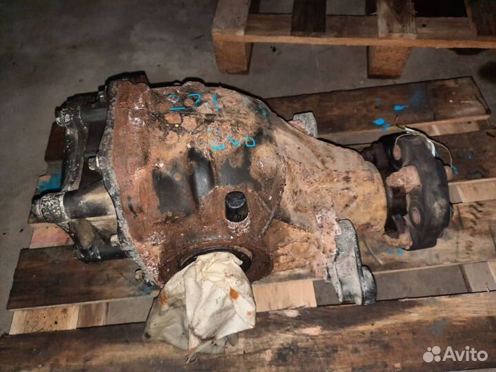 Редуктор заднего моста для Mercedes Benz W221