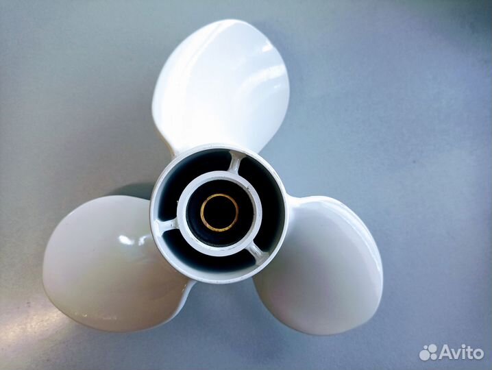 Гребной винт Yamaha 9.9 шаг 11