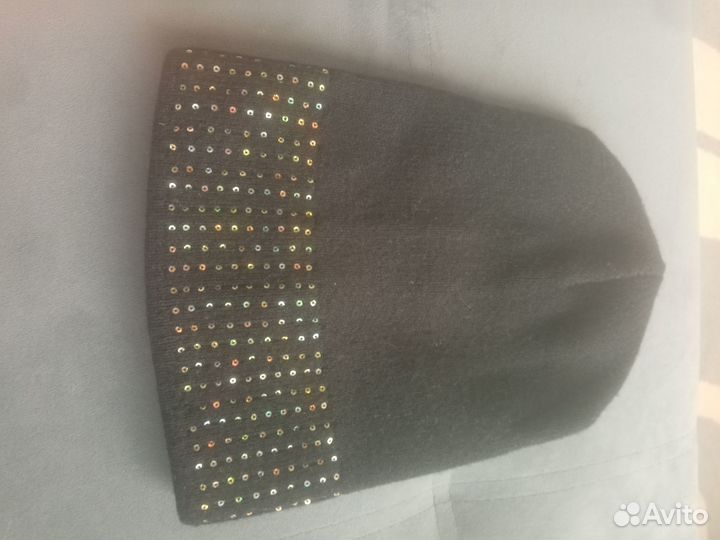 Шапка женская вязаная