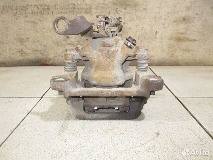 Суппорт задний левый Mitsubishi Outlander (GF)