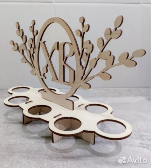 Пасхальная подставка для яйц