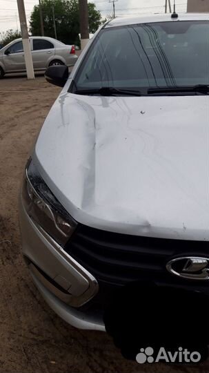 Капот LADA vesta